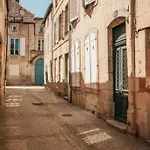 Frans Dorpshuisje Maison Gerard * Champsevraine
