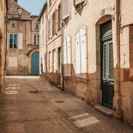 Frans Dorpshuisje Maison Gerard * Champsevraine