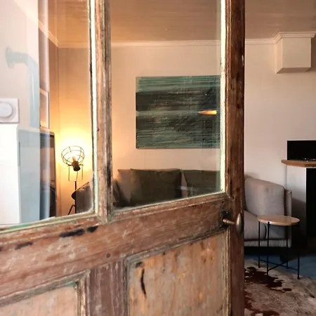 Apartment Frans Dorpshuisje Maison Renard