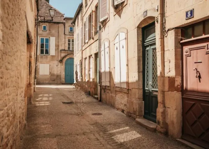 Frans Dorpshuisje Maison Gerard * Champsevraine